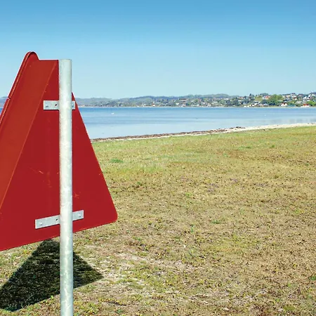 Lovely In With Sauna Дом отдыха *